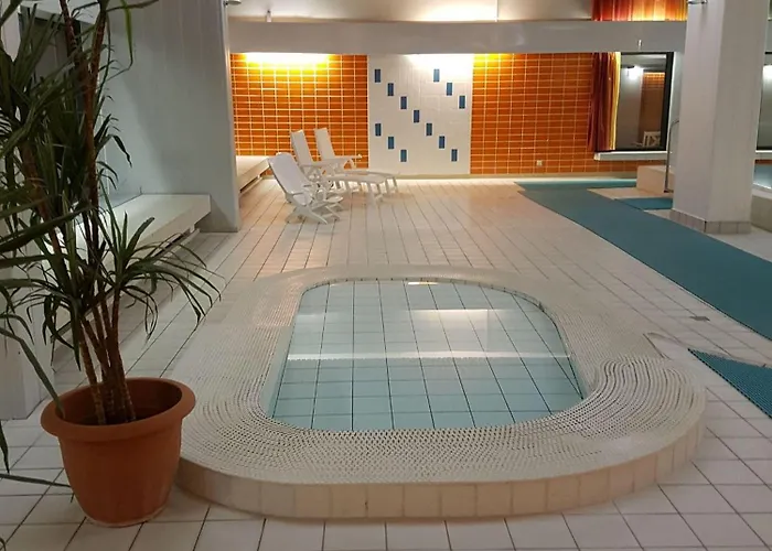 Berolina-324-de-groote דירה דאהמה