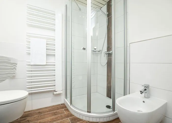 Berolina-324-de-groote דירה דאהמה